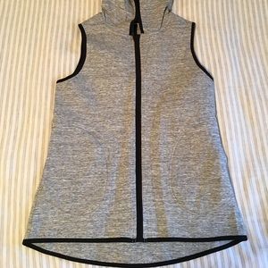 Lulu lemon women’s fleece vest